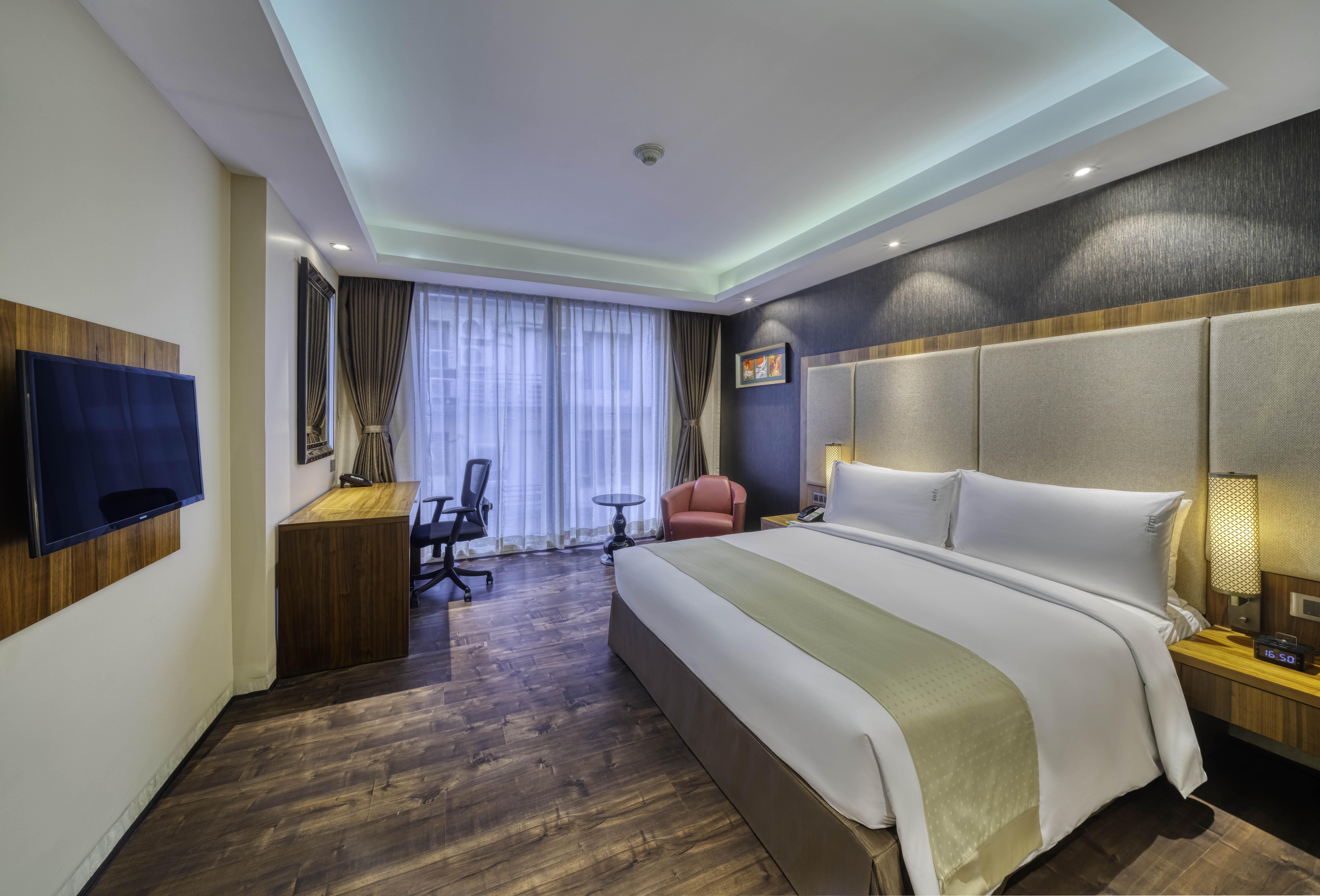 Holiday Inn Kolkata Airport By Ihg Exteriör bild Deluxe Room