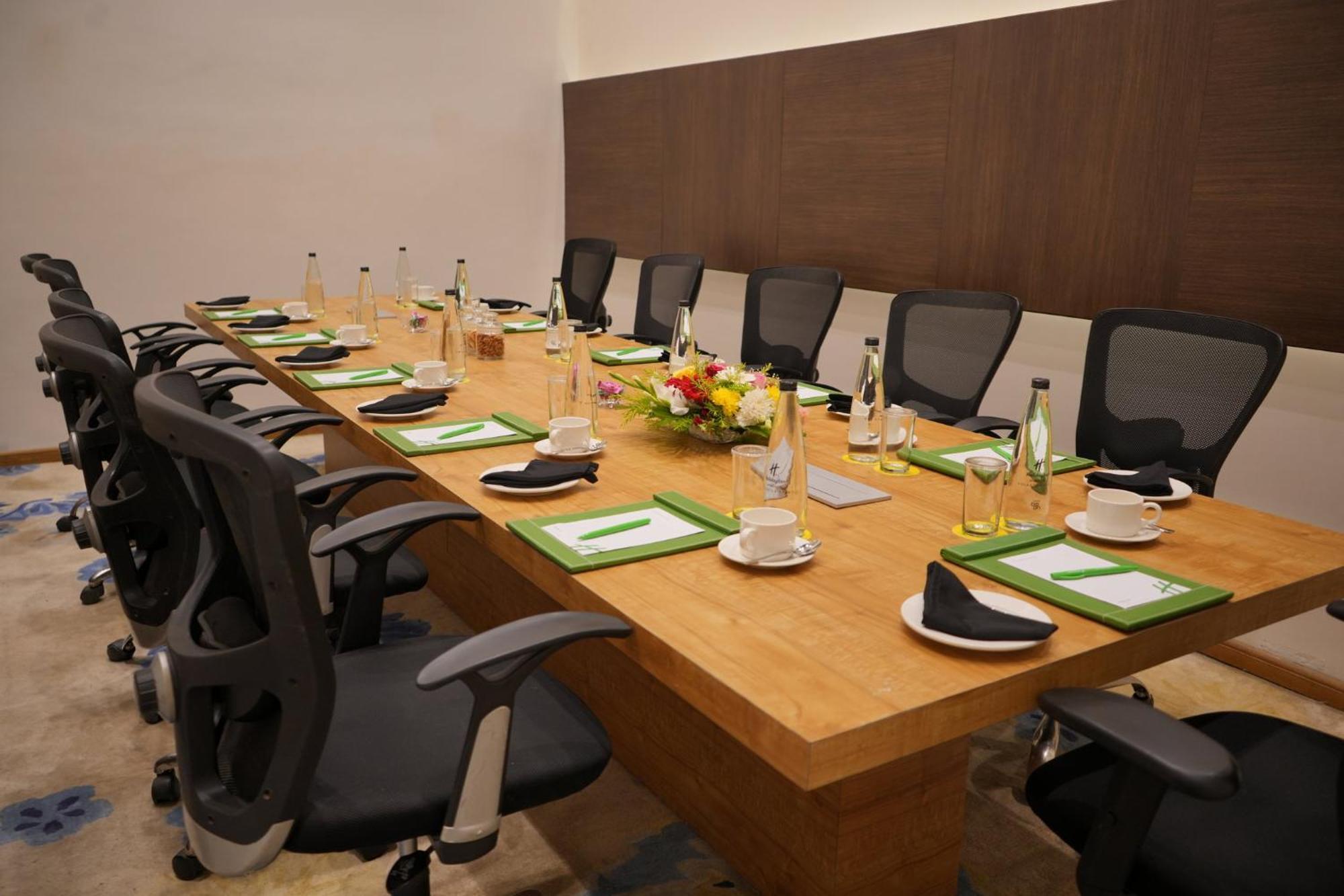 Holiday Inn Kolkata Airport By Ihg Exteriör bild
